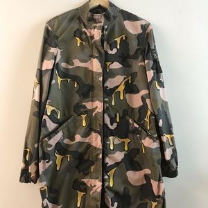 WMNS CUSTOM “Beehive” Camo Jacket